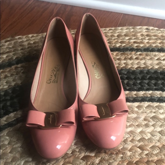 Salvatore Ferragamo Shoes - Salvatore Ferragamo Vara heel